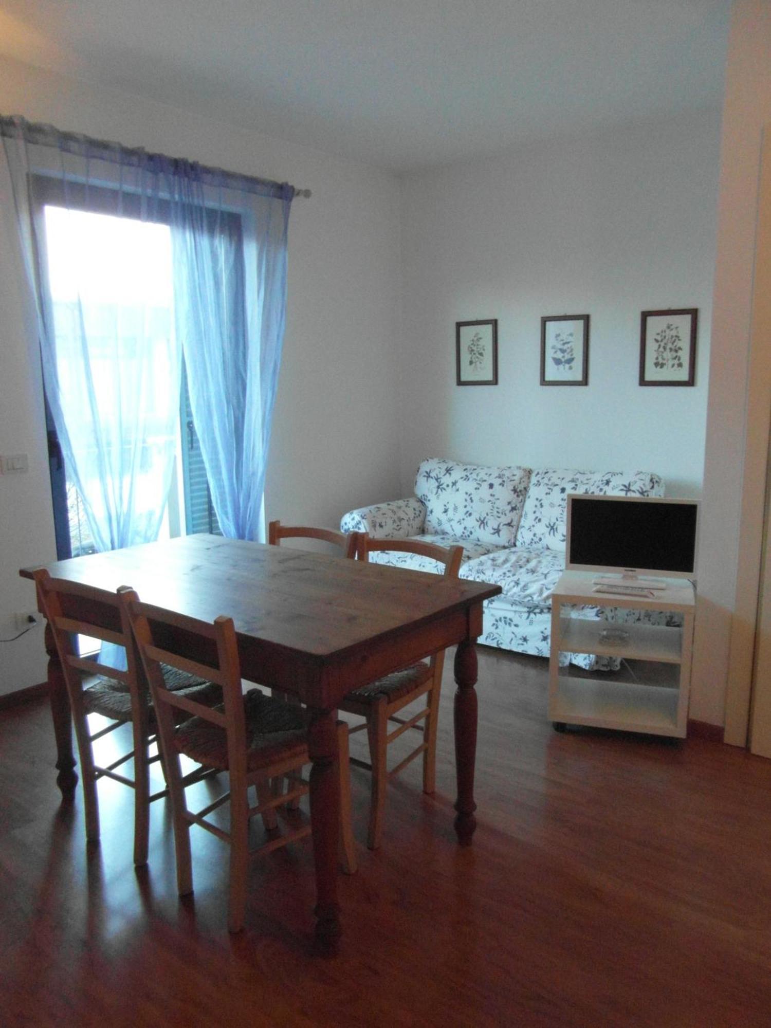Residence I Fiori Piantedo Chambre photo